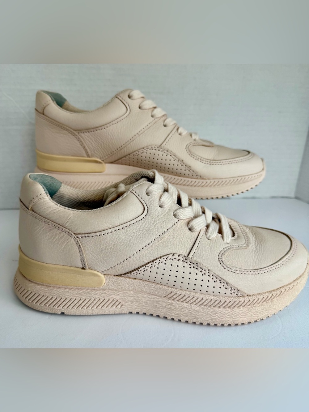 Everlane-The Trainer Blush Leather-Size 6